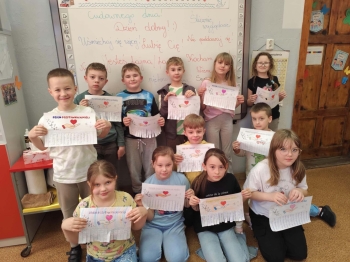 47B8C482-370E-4D89-8232-85E00C17F98D