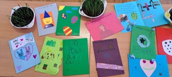 26640AE5-2E08-4F56-B339-7955BDD928E0