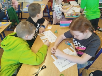 B404152B-918A-4DEC-BB59-9AA86E5A663C