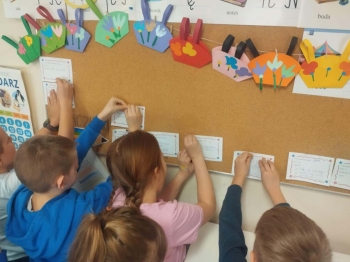 D7FCF575-D258-4CC2-AC10-5CAEA5D1DBB0