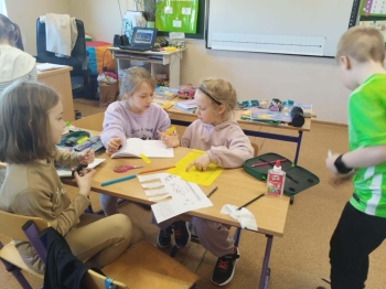 F2D966DA-A172-4DF5-BD29-72944CAB8923