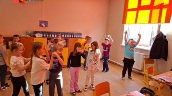 z78058017-C7C1-4C36-8CB6-E7D8E209C38E