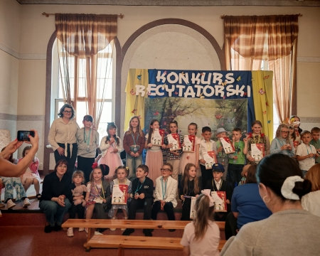 Szkolny Konkurs Recytatorski dla klas I-III.