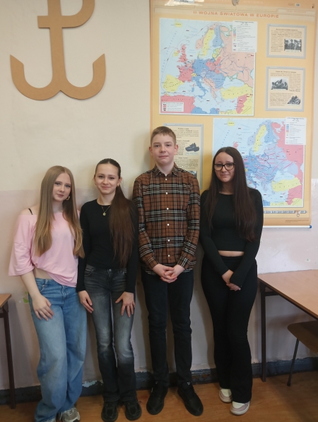 Drużynowy konkurs historyczny '' II wojna światowa'' dla klas ósmych.